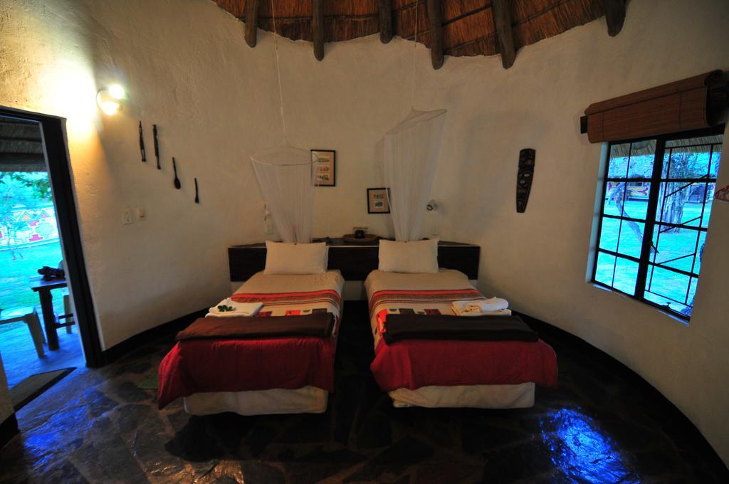 Timbavati Safari Lodge Mbabat Exterior photo