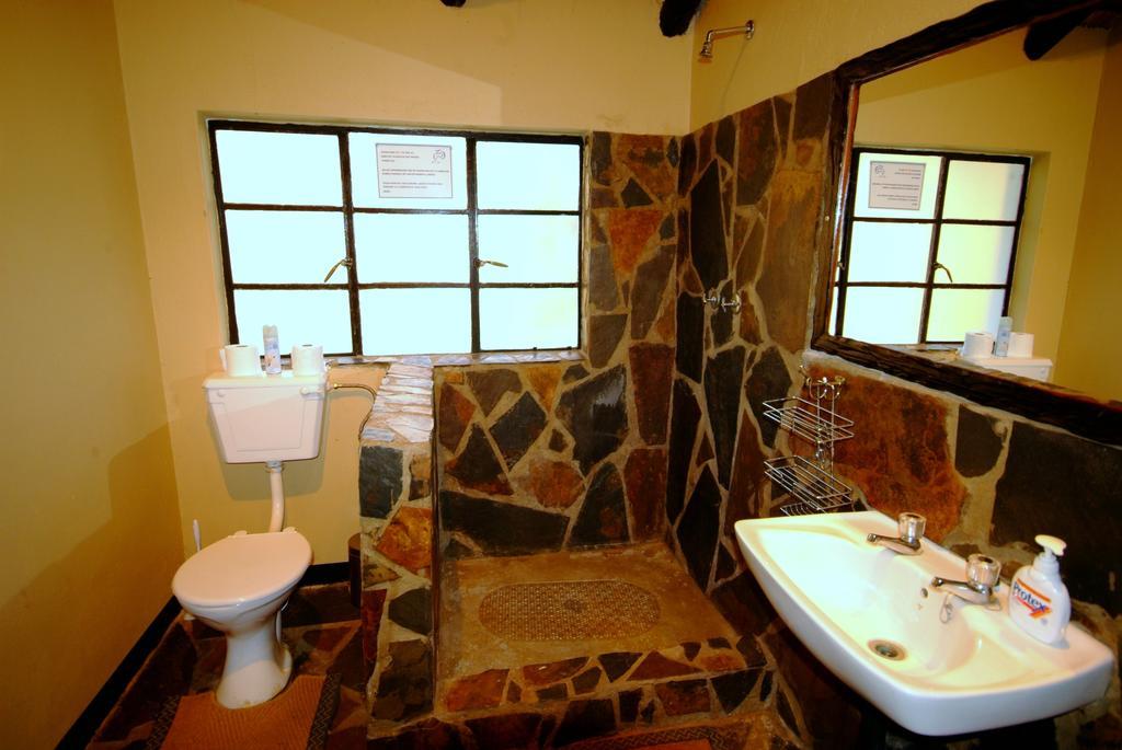 Timbavati Safari Lodge Mbabat Exterior photo